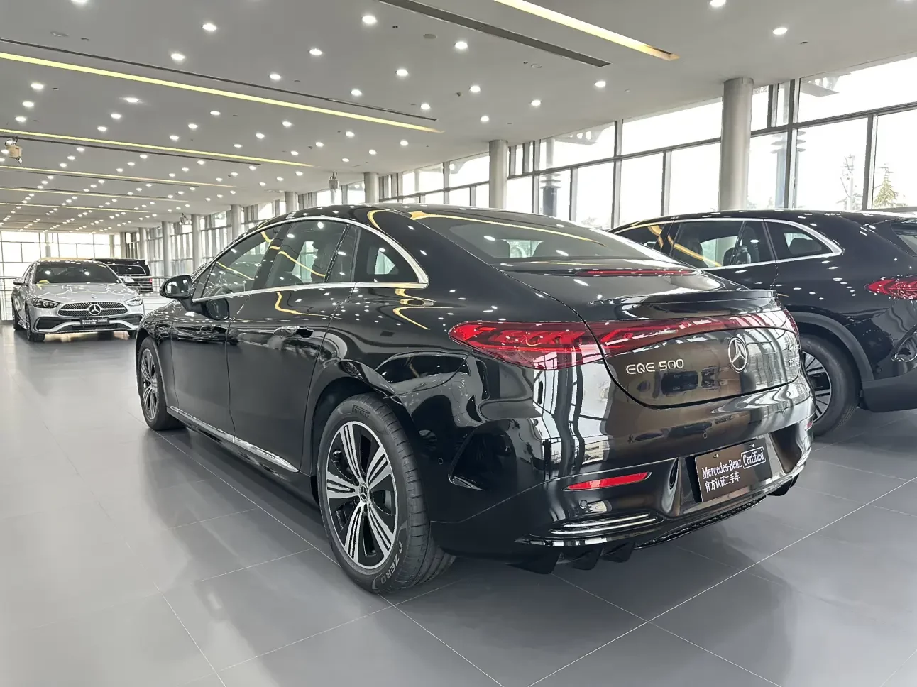 Mercedes-Benz EQE