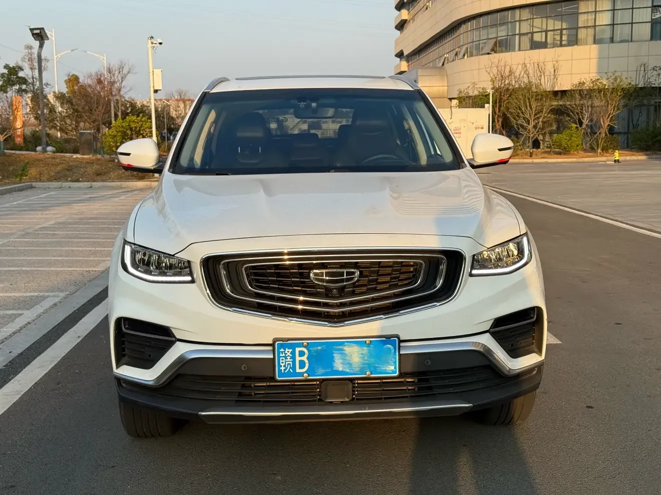 Geely Atlas