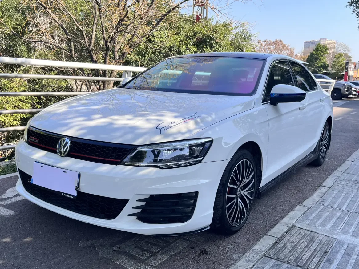 Volkswagen Lamando