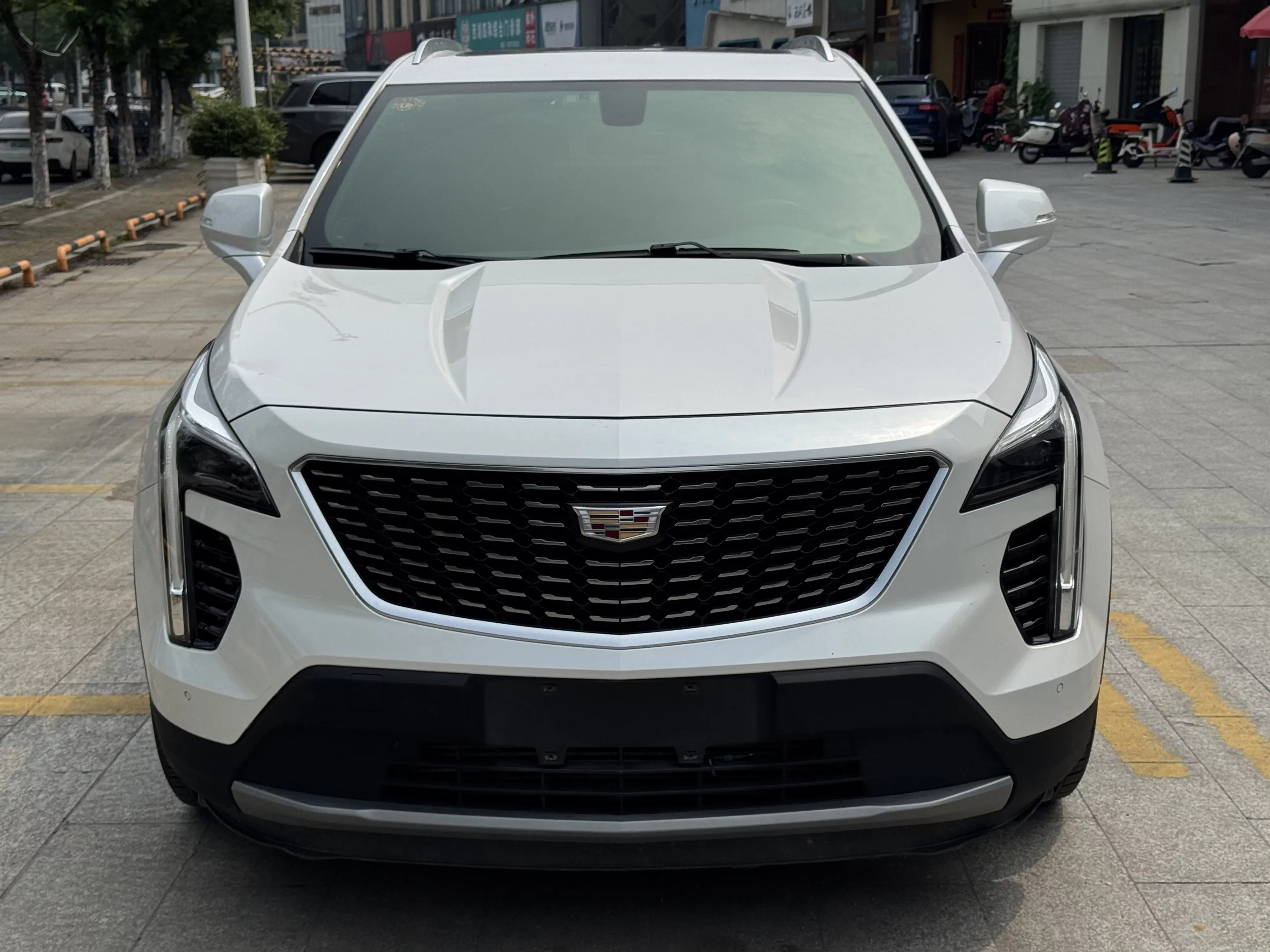 Cadillac XT4