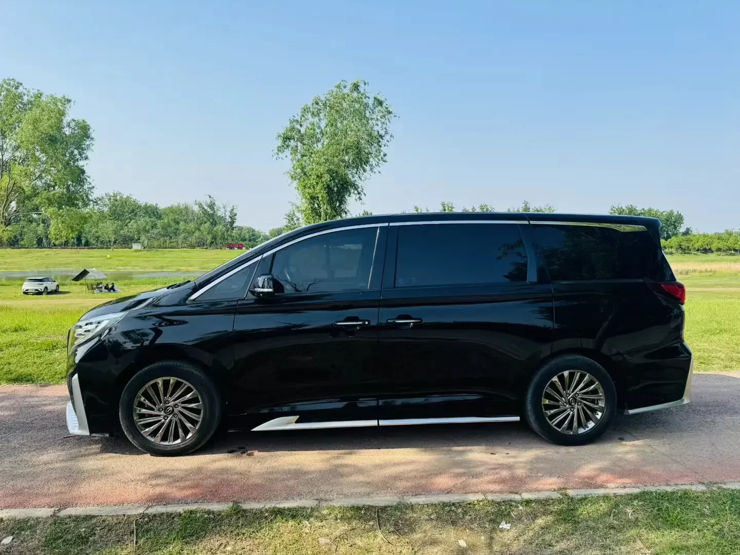 GAC Trumpchi M8
