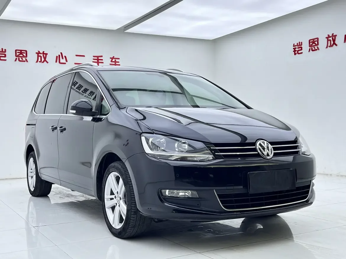 Volkswagen Sharon
