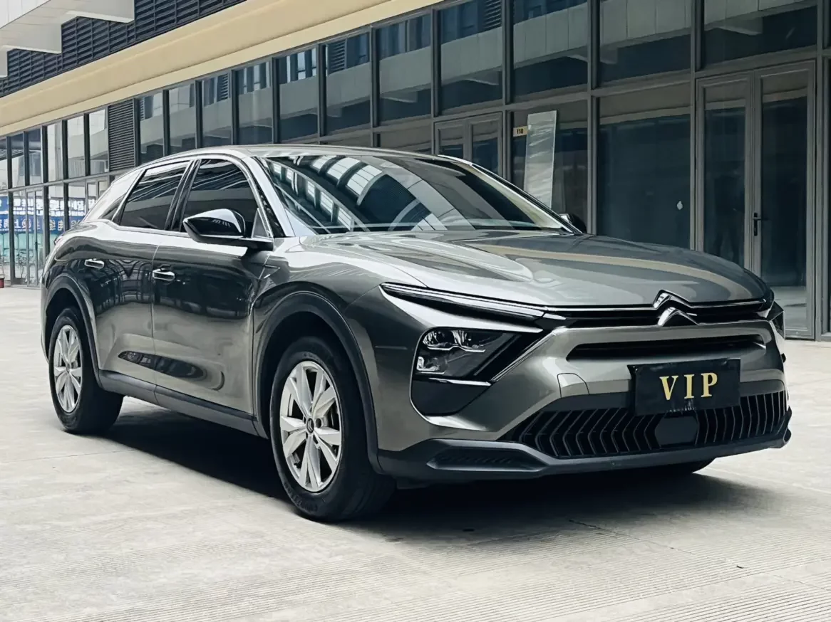 Citroën Versailles C5 X