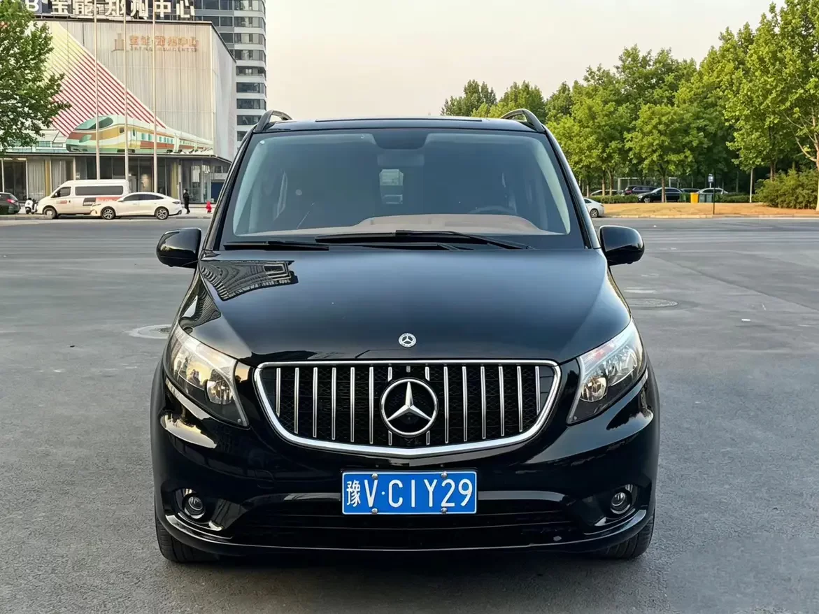 Mercedes-Benz Vito