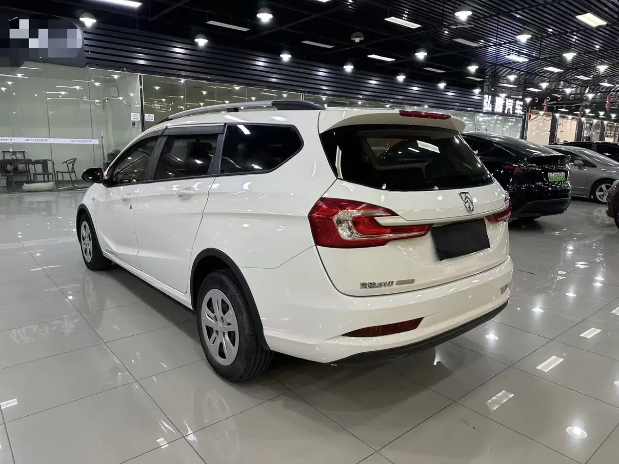 Baojun 310W