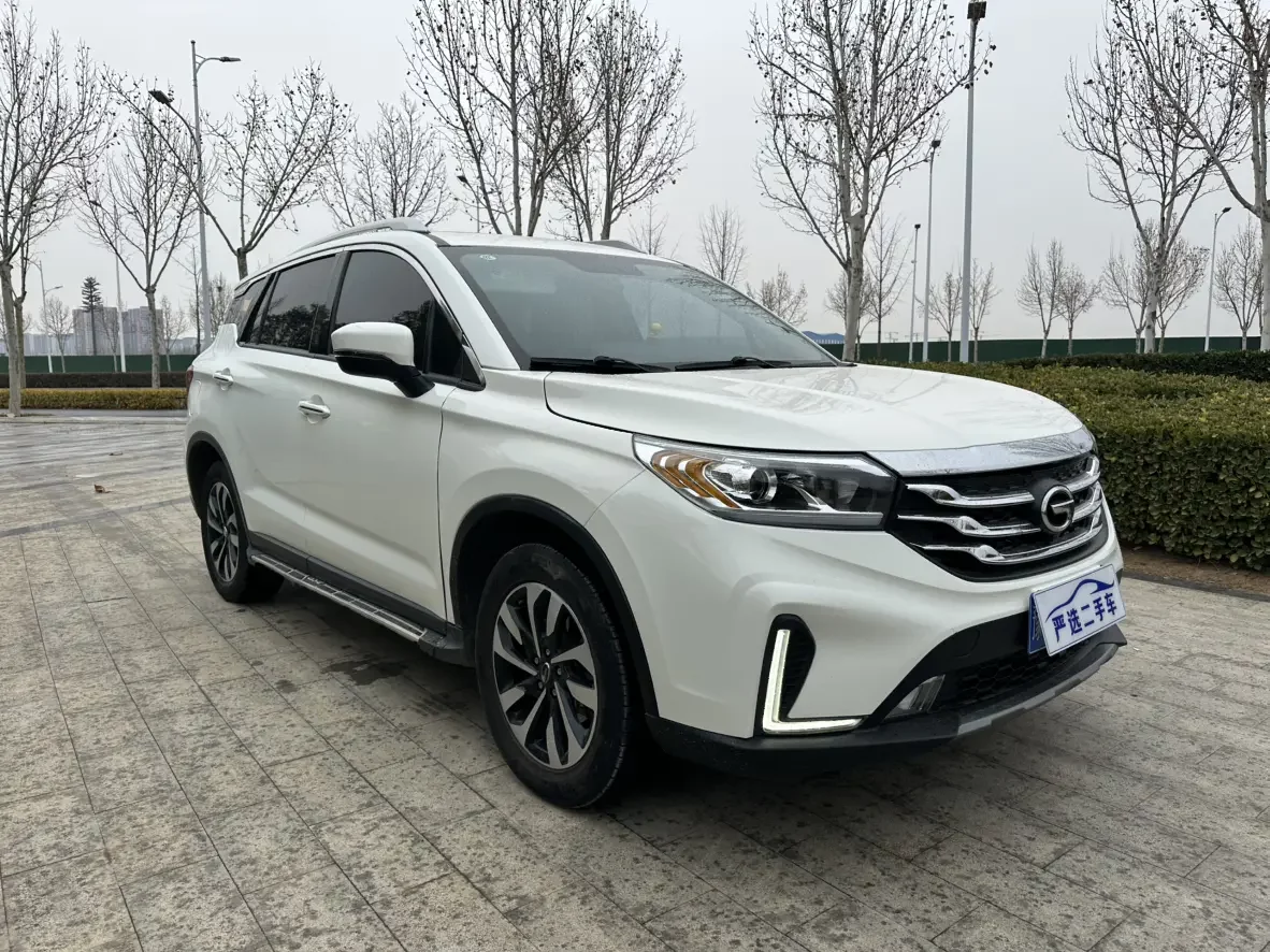 GAC Trumpchi GS4