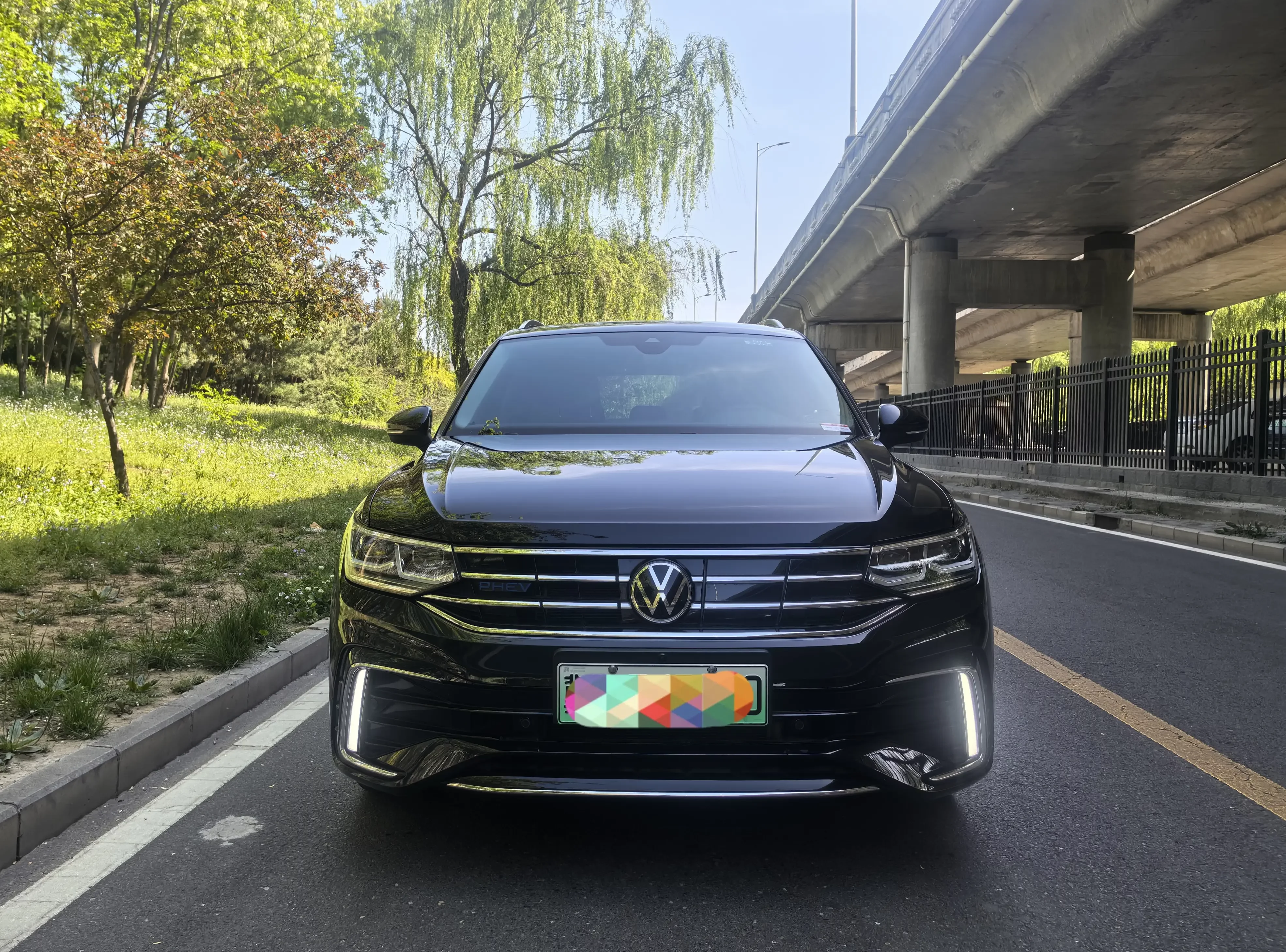 Volkswagen Tiguan L PHEV