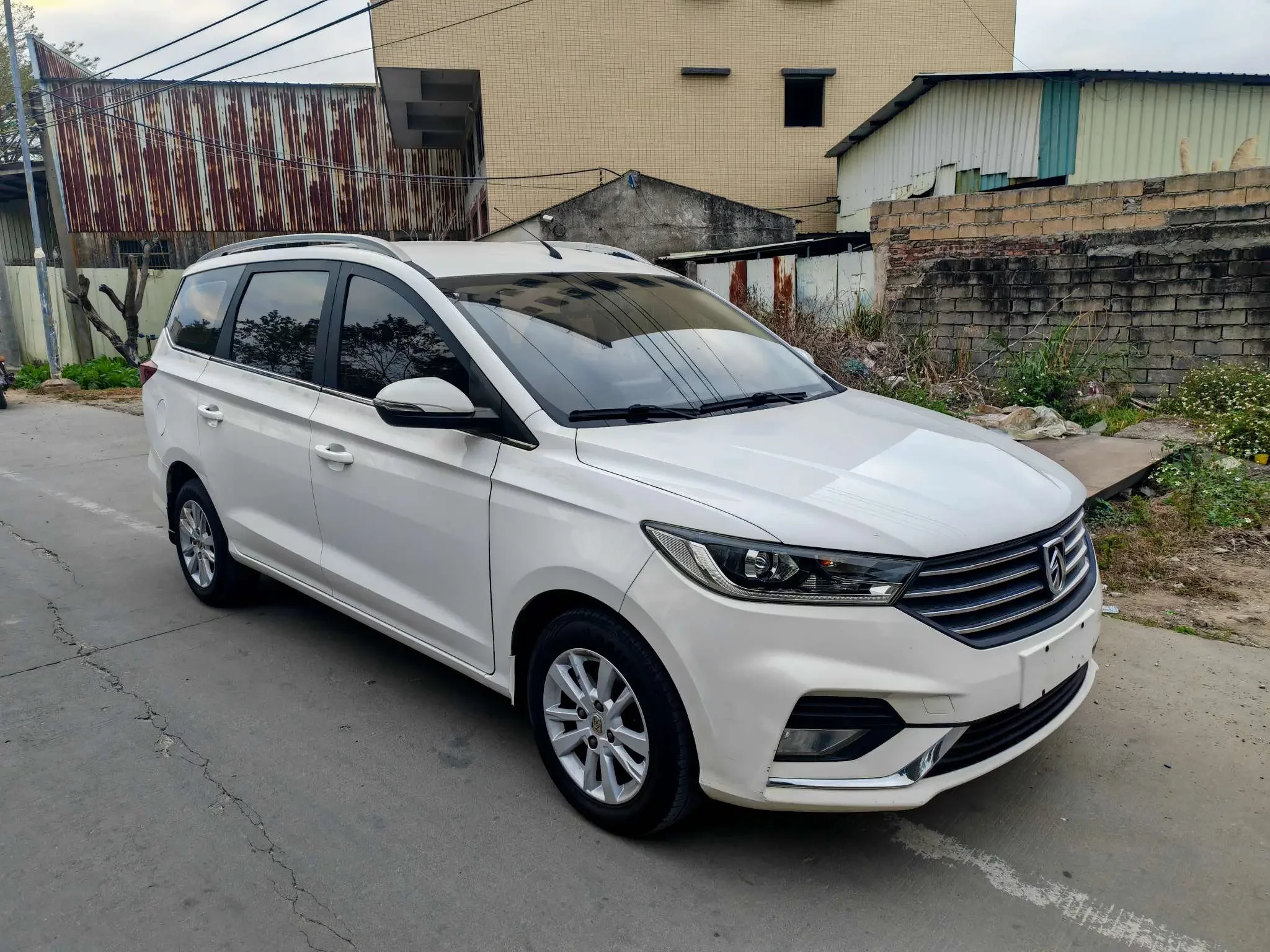 Baojun 360