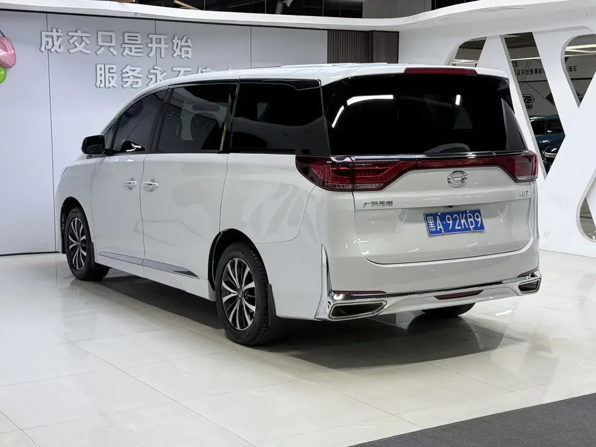 GAC Trumpchi M8