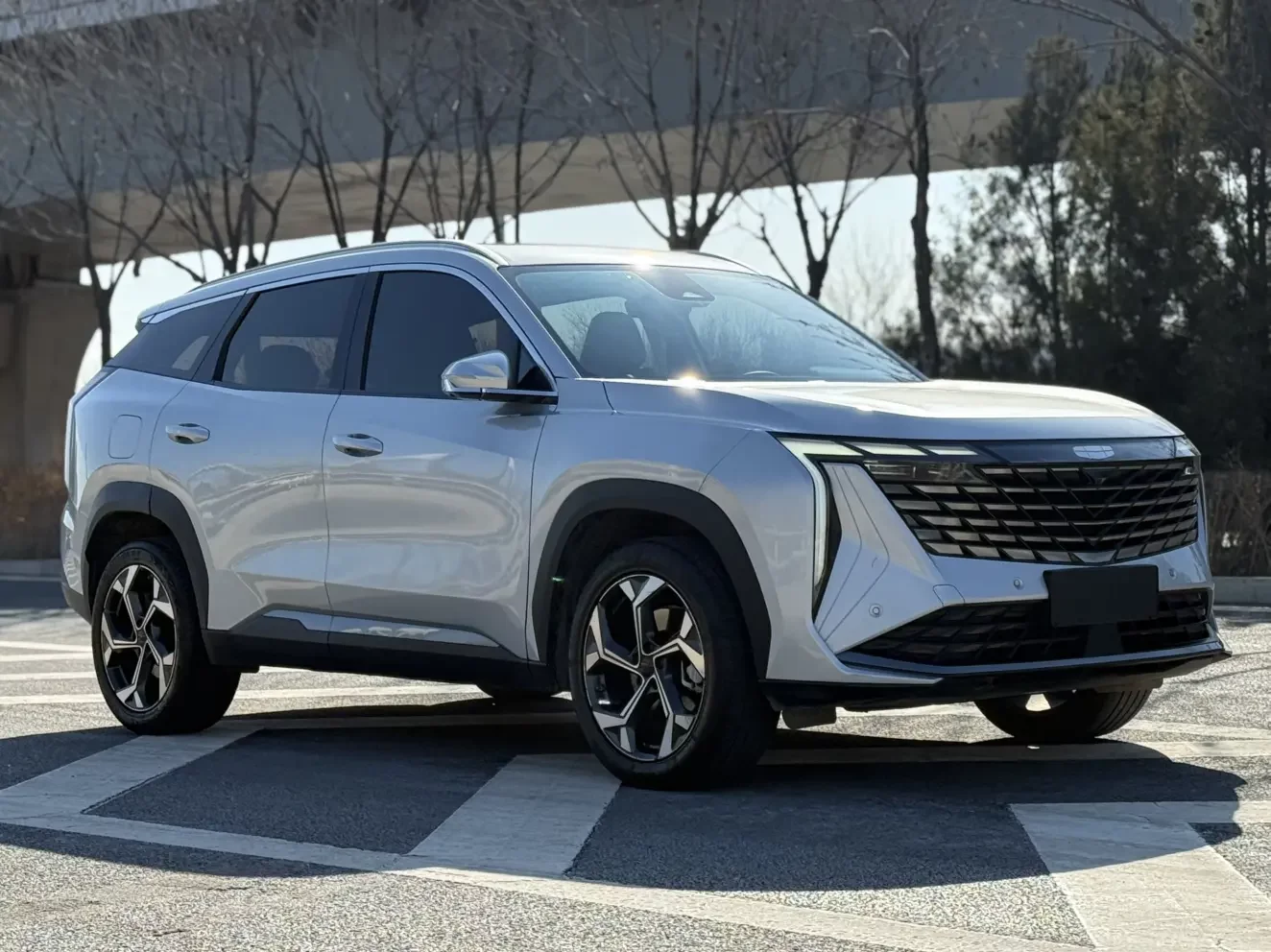 Geely Atlas L