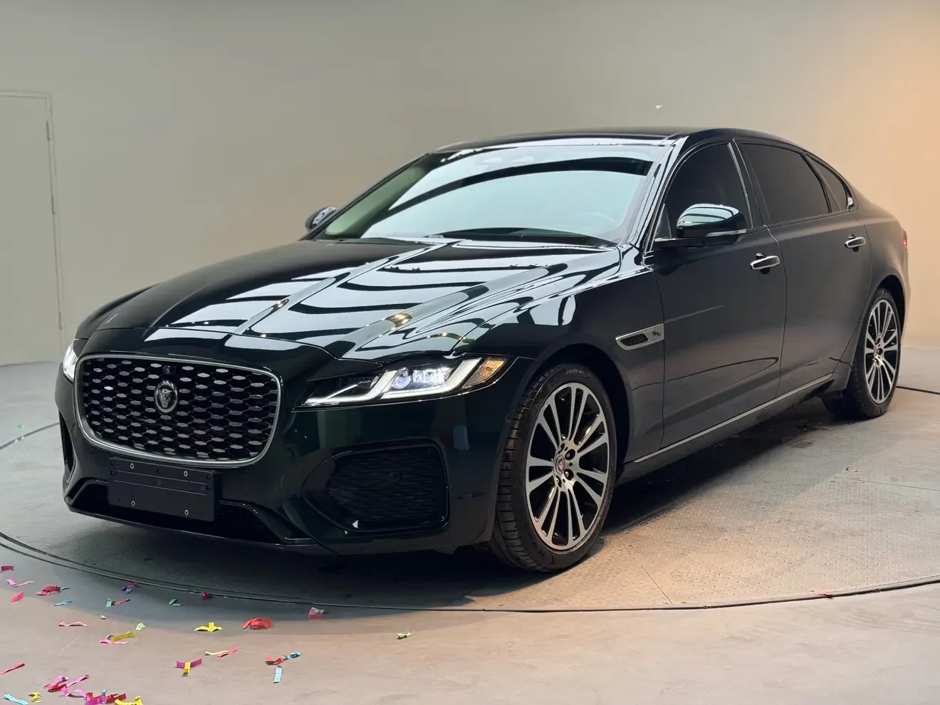 Jaguar XFL