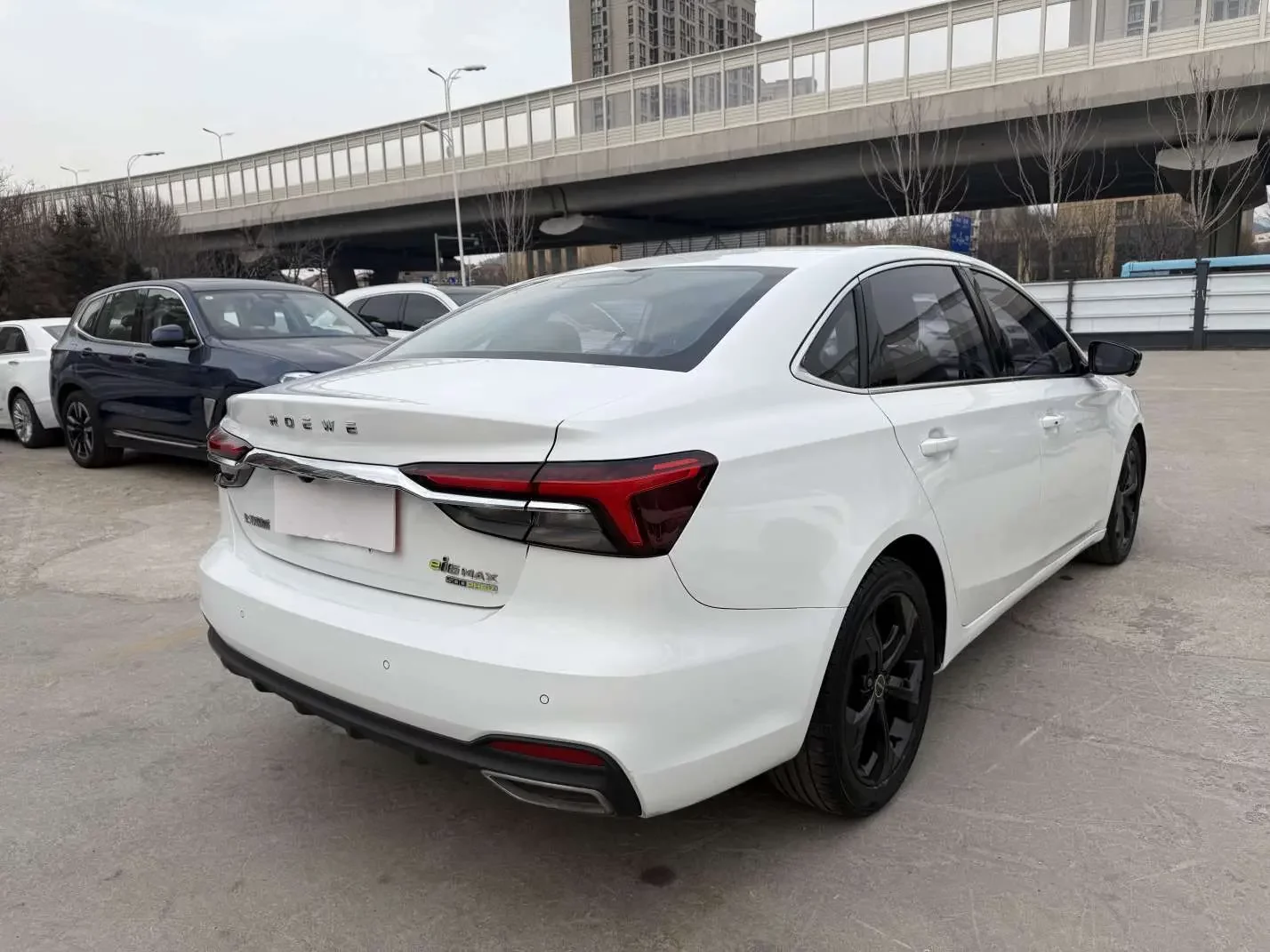 Roewe ei6 MAX