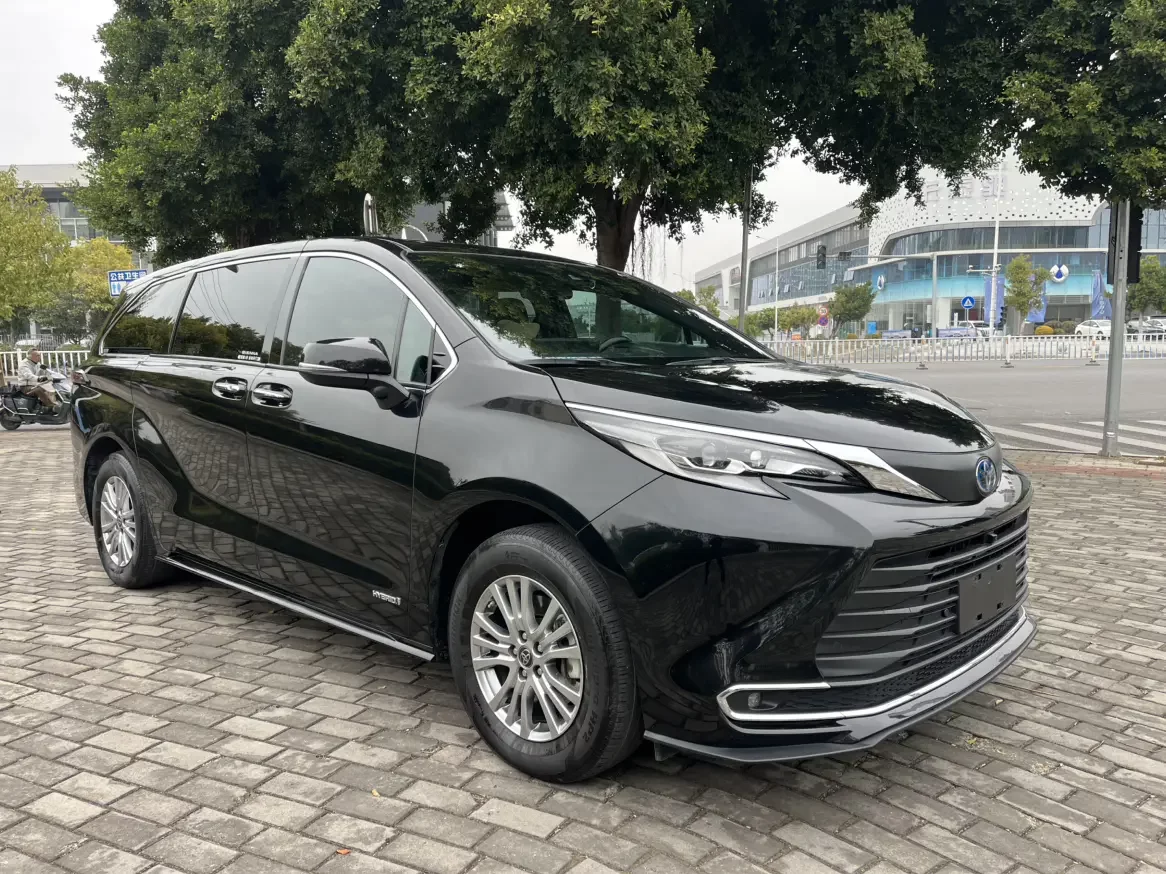 Toyota Sienna