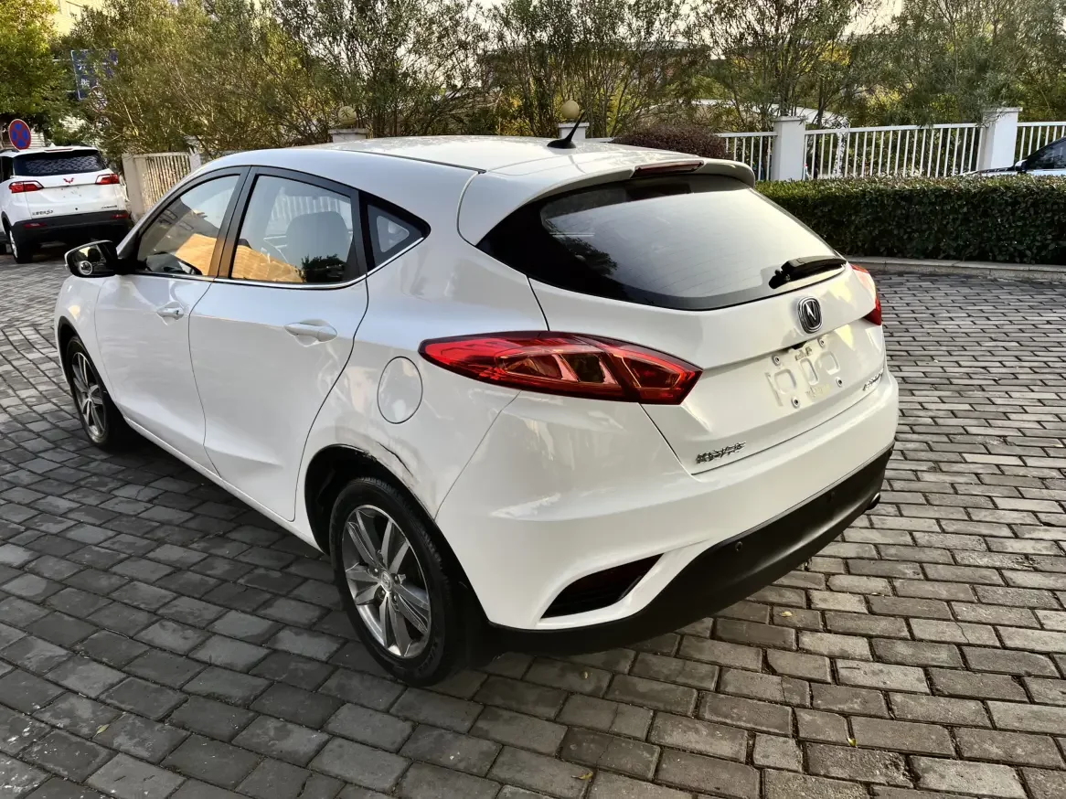 Changan Eado XT