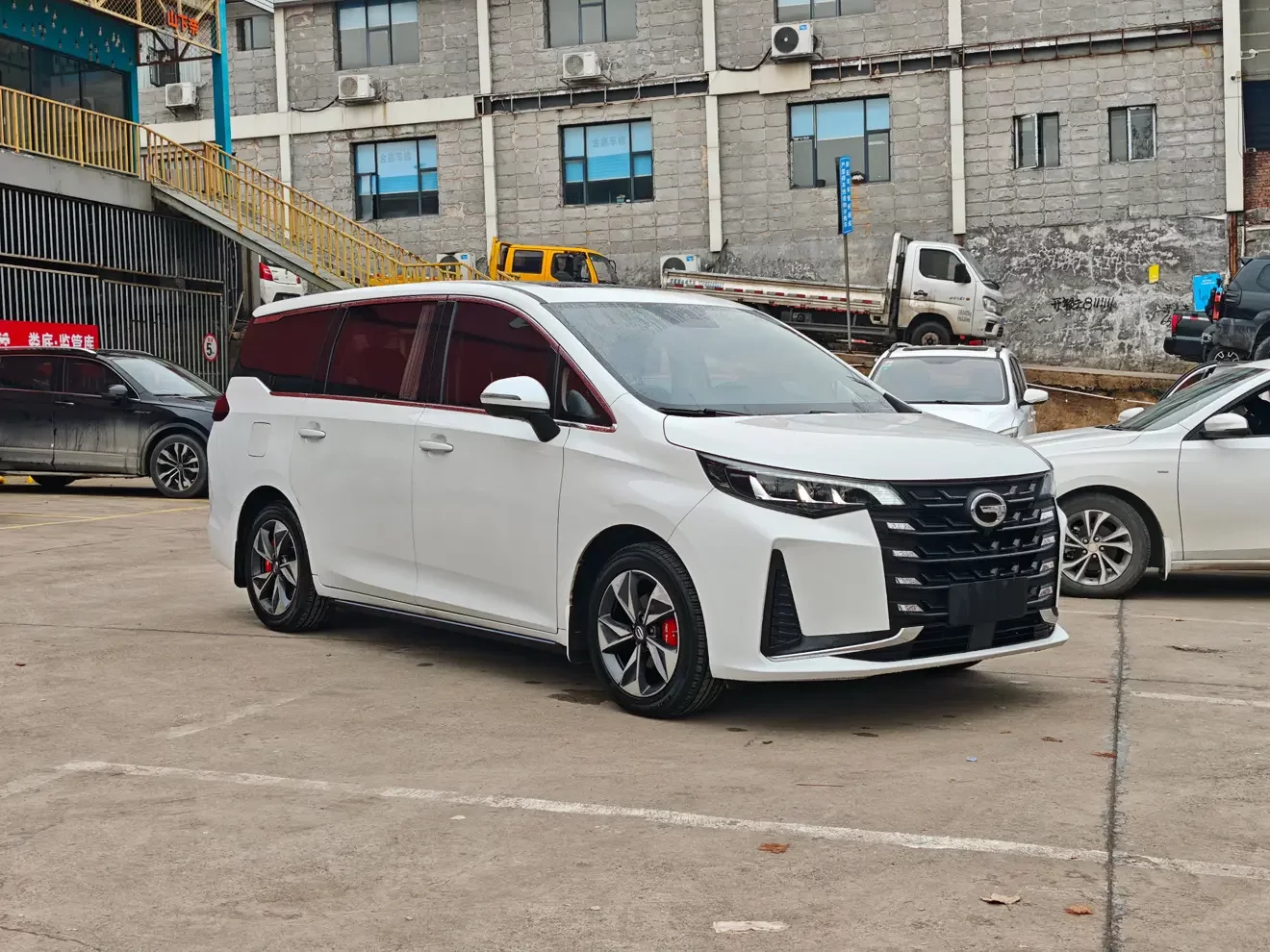 GAC Trumpchi M6