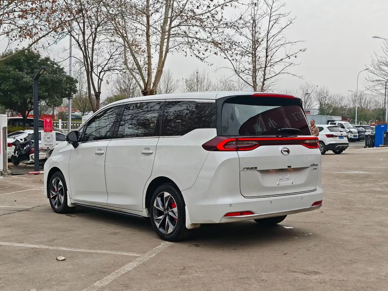 GAC Trumpchi M6
