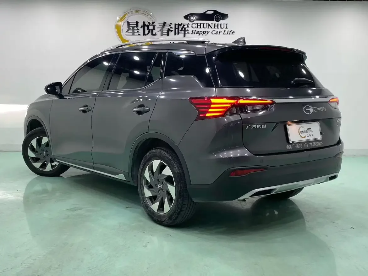 GAC Trumpchi GS4