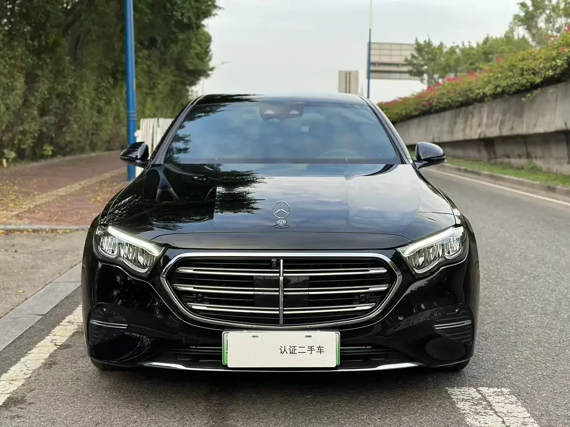 Mercedes-Benz E-Class PHEV