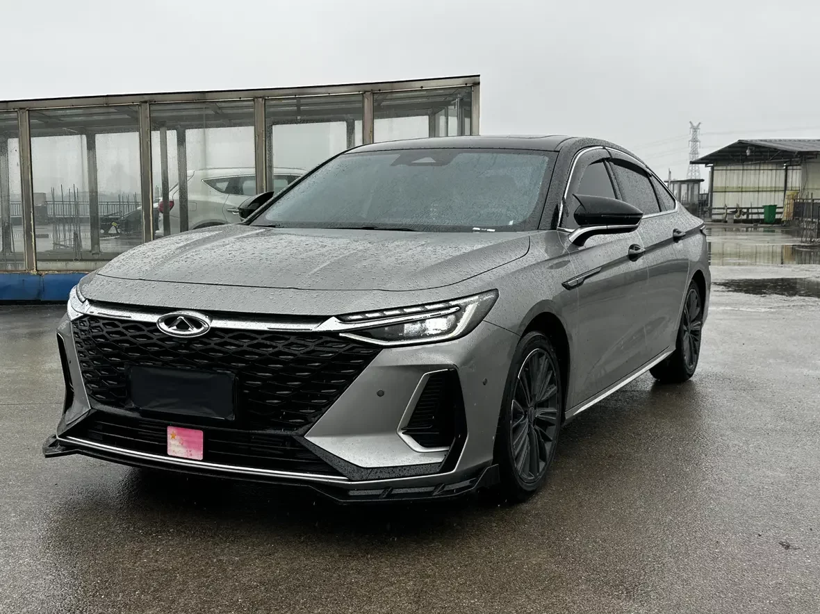 Chery Arrizo 8