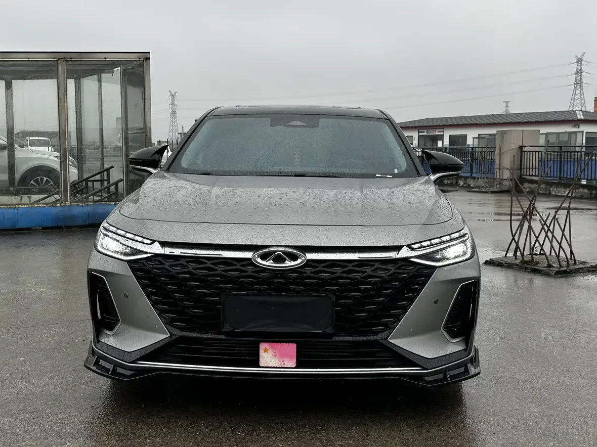 Chery Arrizo 8