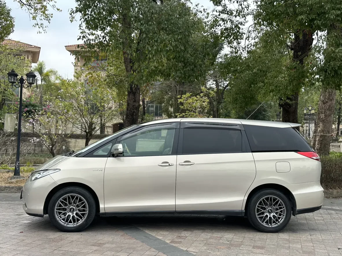 Toyota Previa