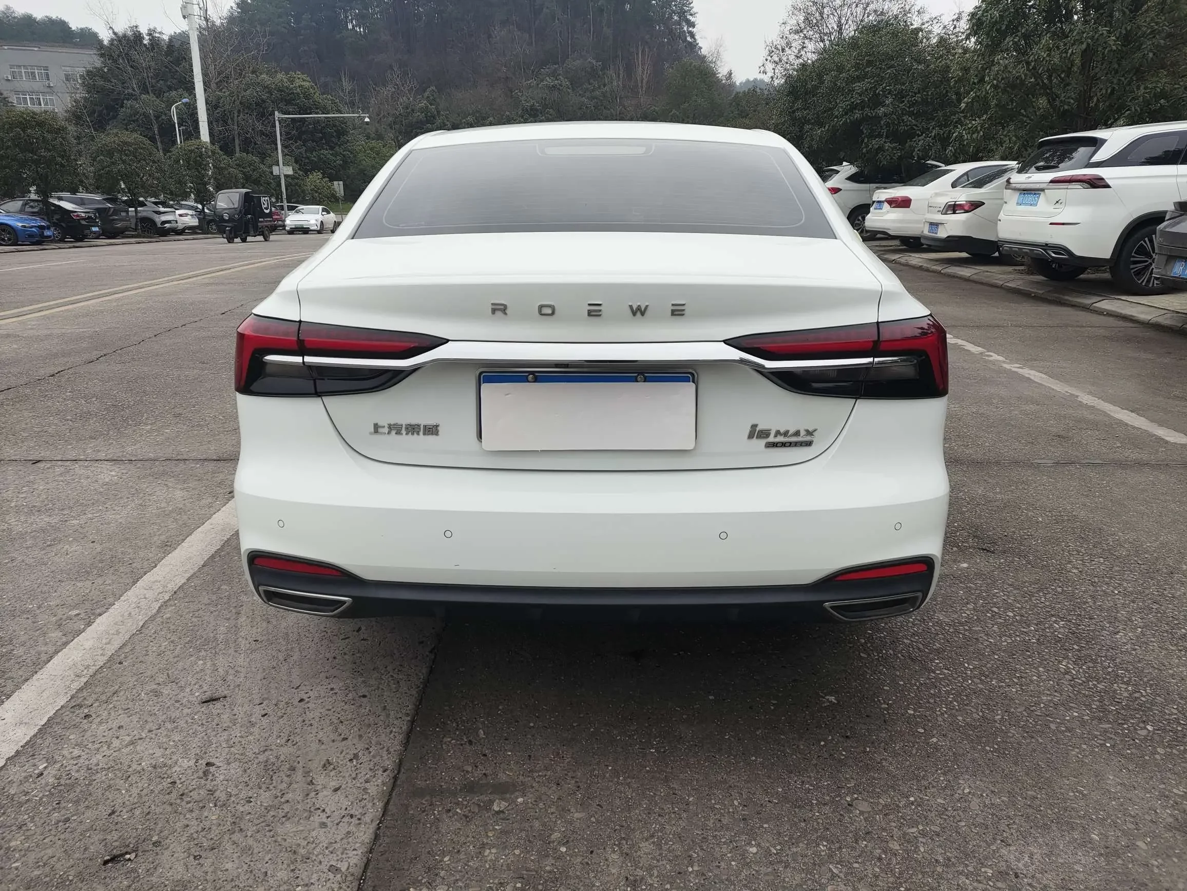 Roewe i6 MAX