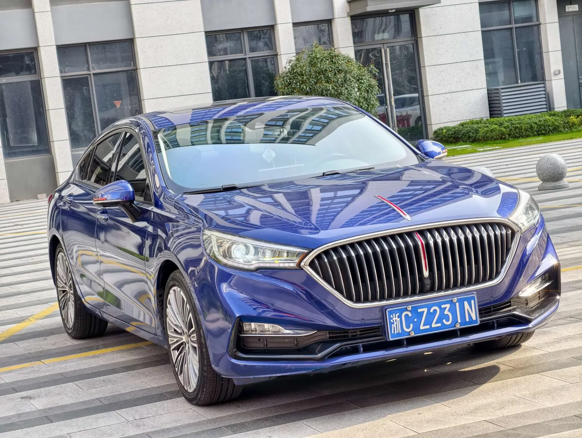 Hongqi H5 classic