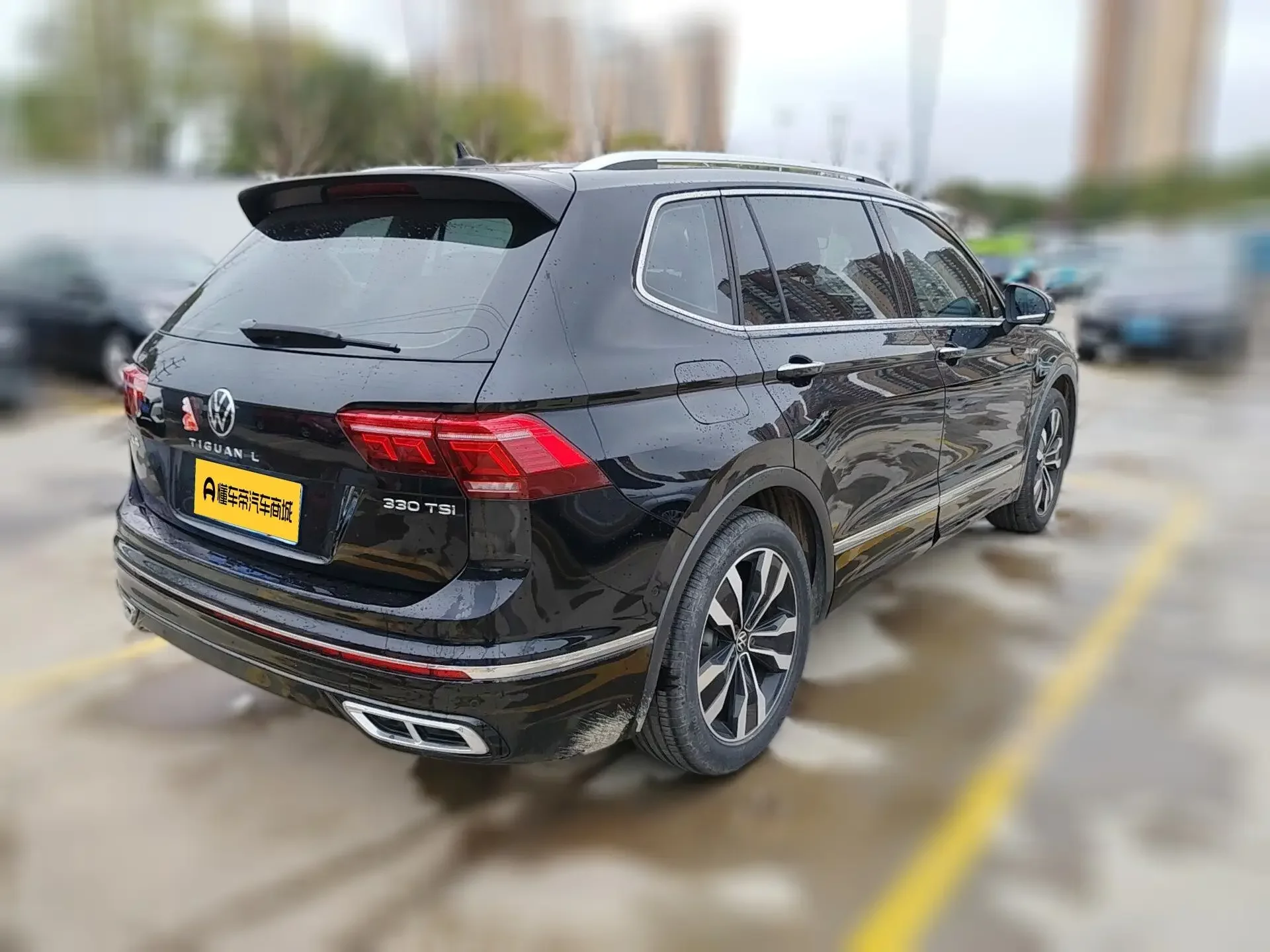 Volkswagen Tiguan L