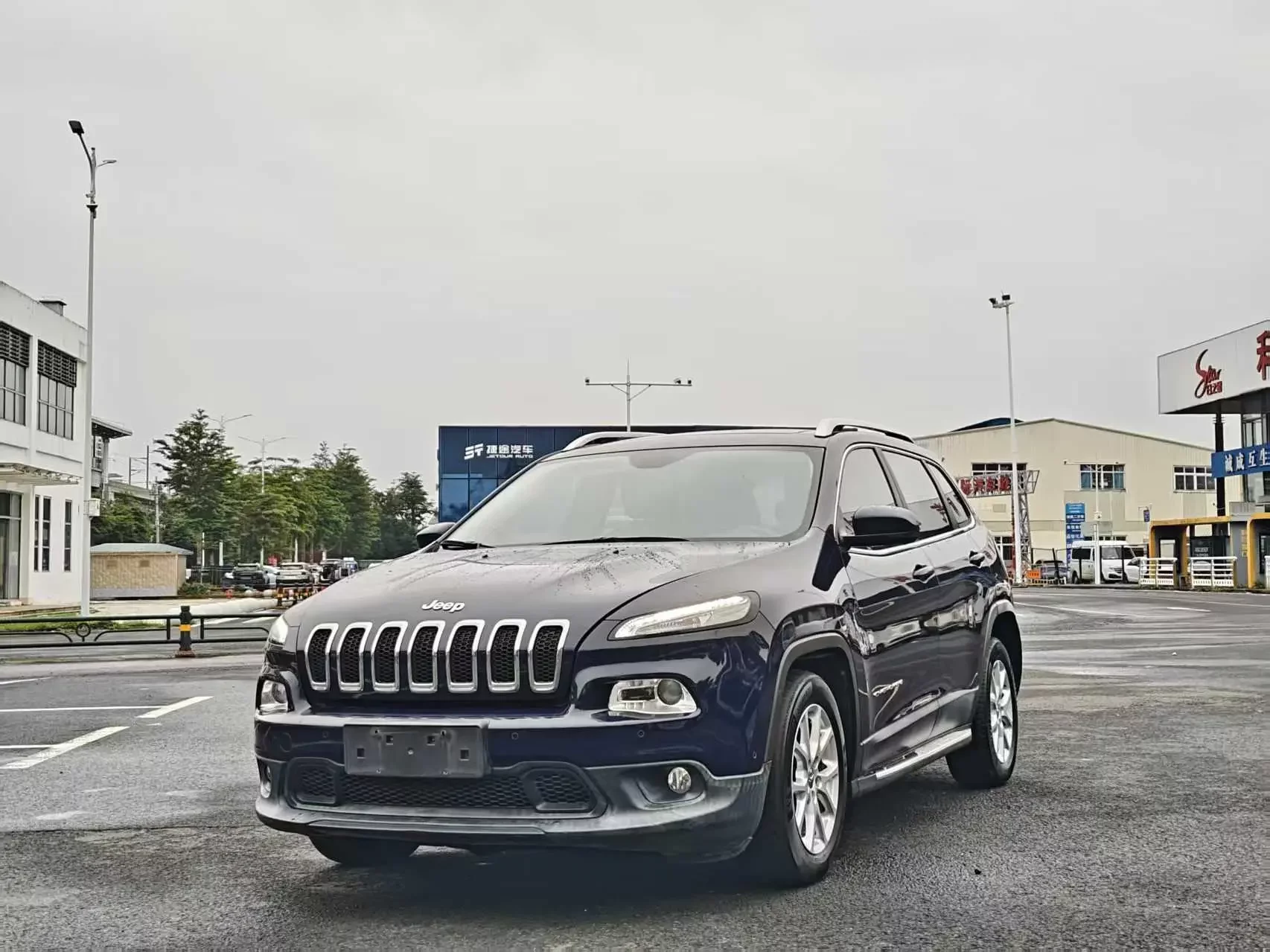 Jeep Cherokee  из Китая
