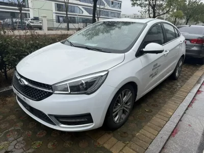 Chery Arrizo 5