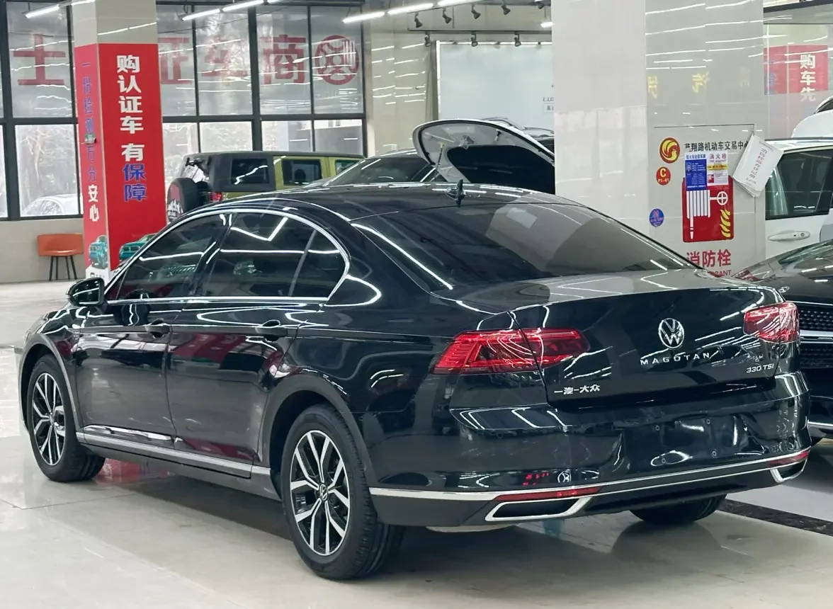 Volkswagen Magotan