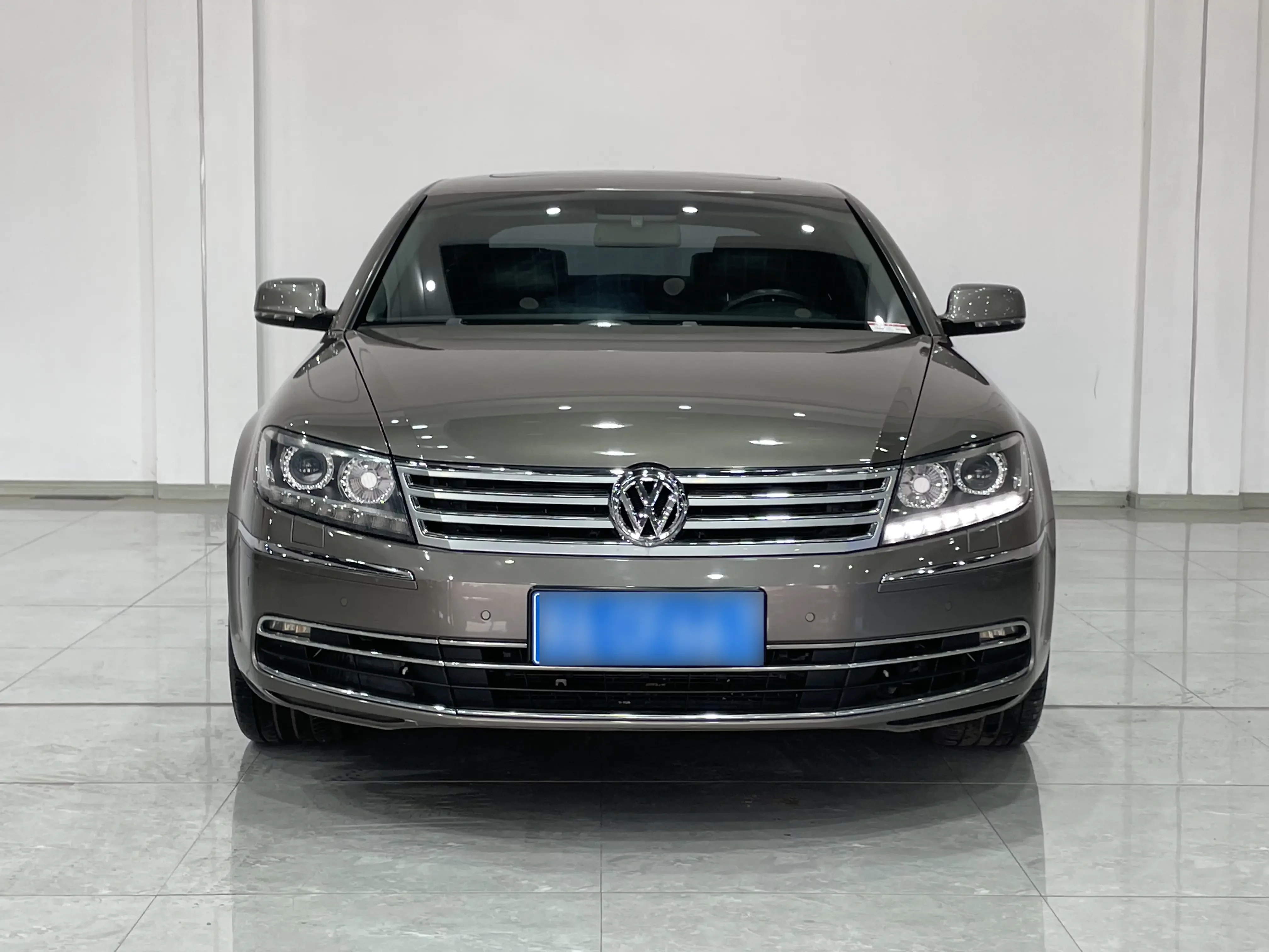 Volkswagen Phaeton / Phideon