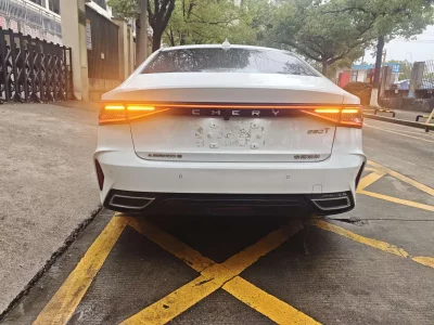 Chery Arrizo 8