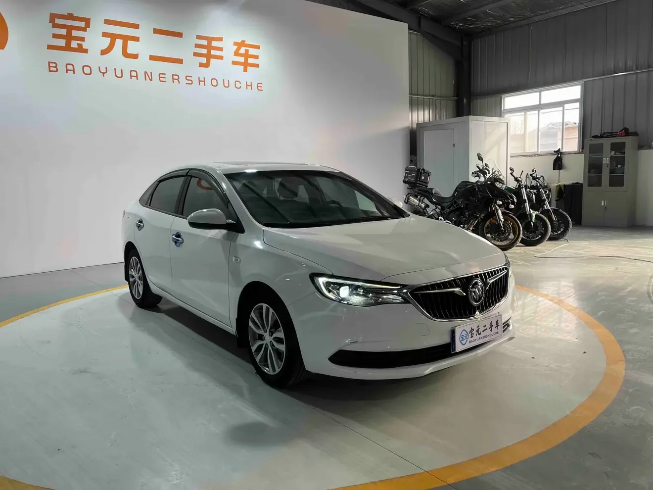 Buick Yinglang