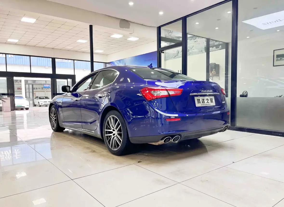 Maserati Ghibli