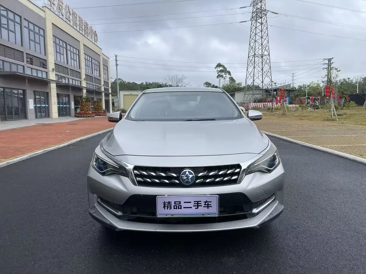 Kai Chen Venucia D60