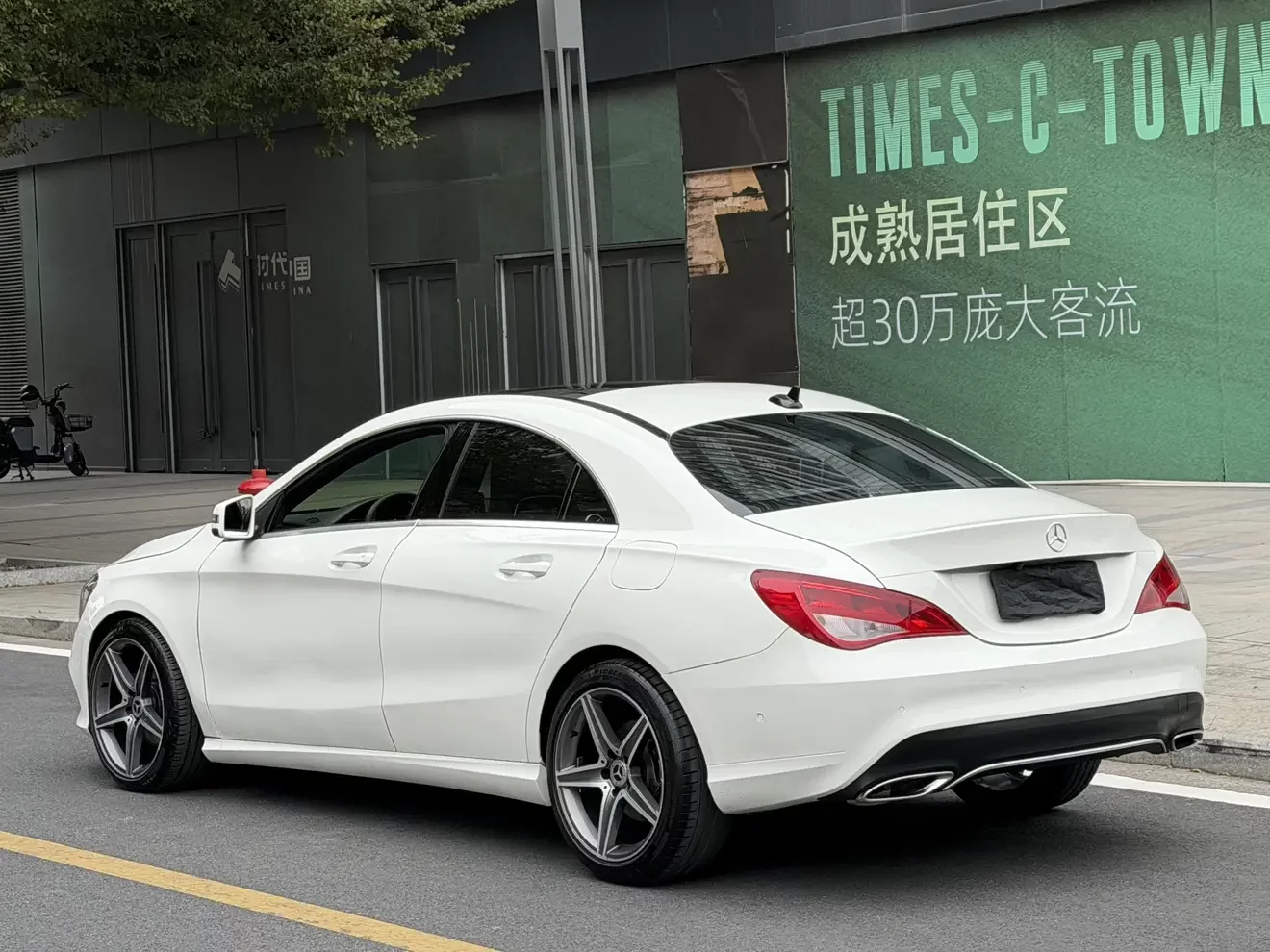 Mercedes-Benz CLA (Imported)