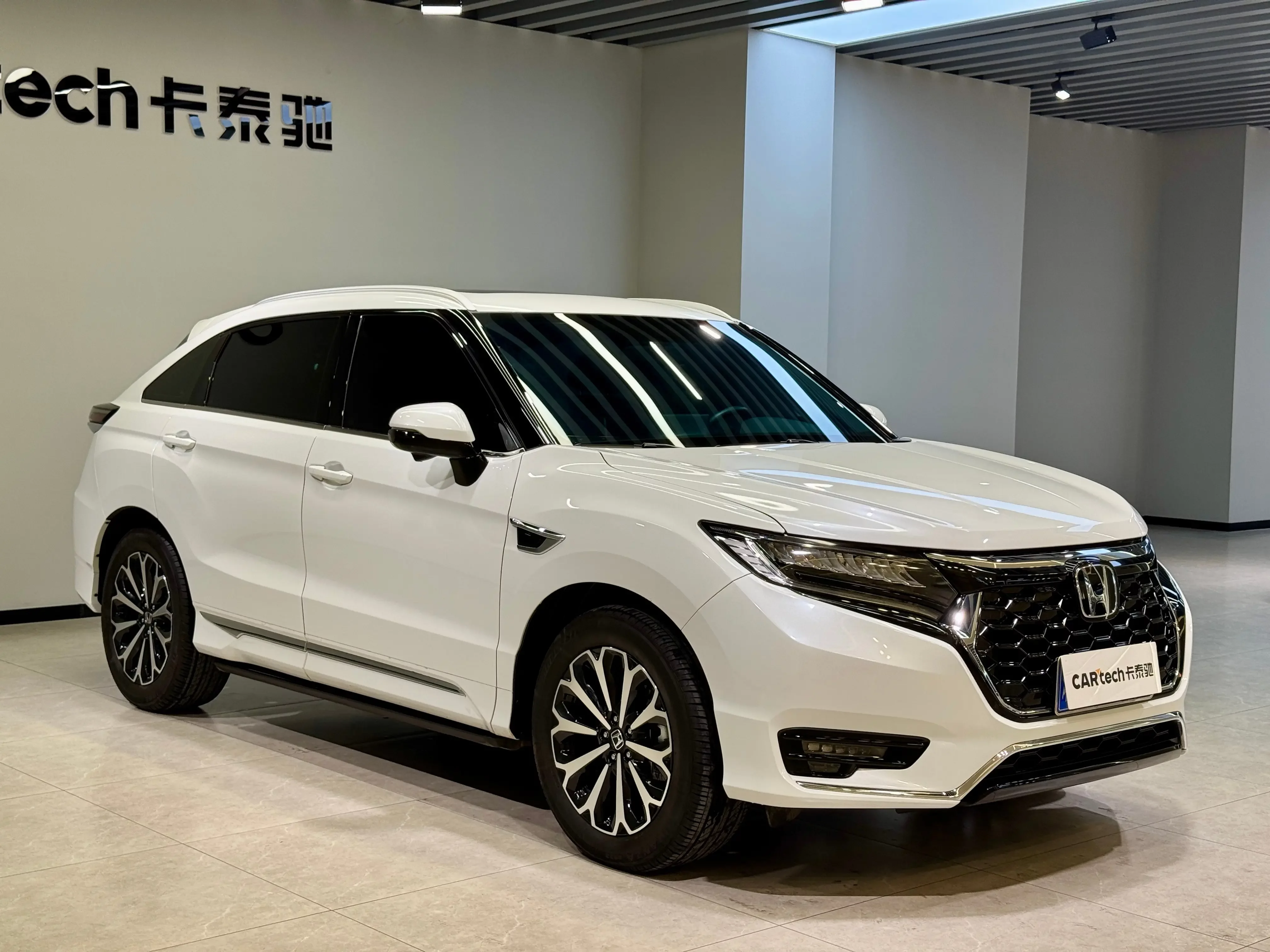Honda UR-V