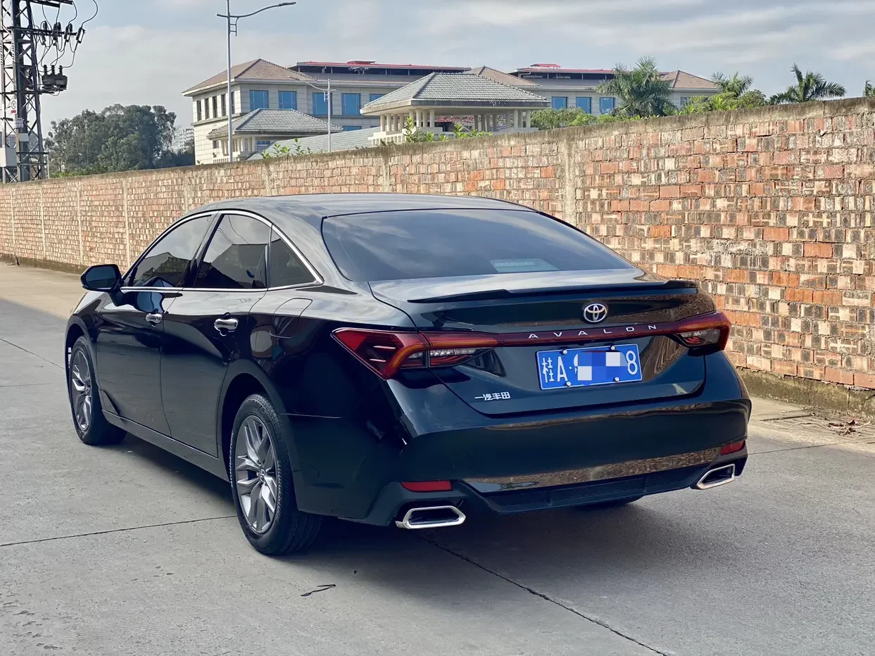 Toyota Avalon