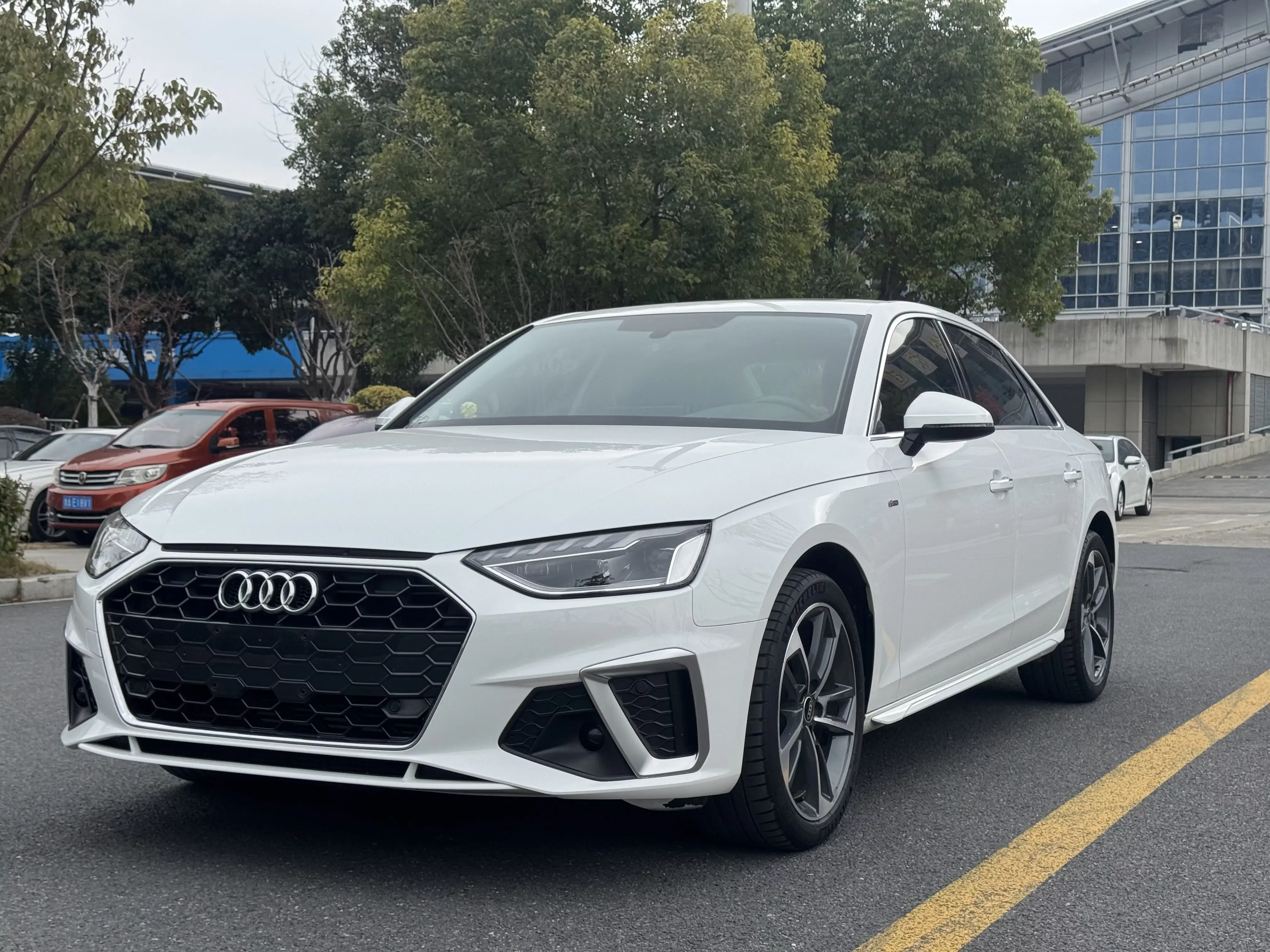 Audi A4L