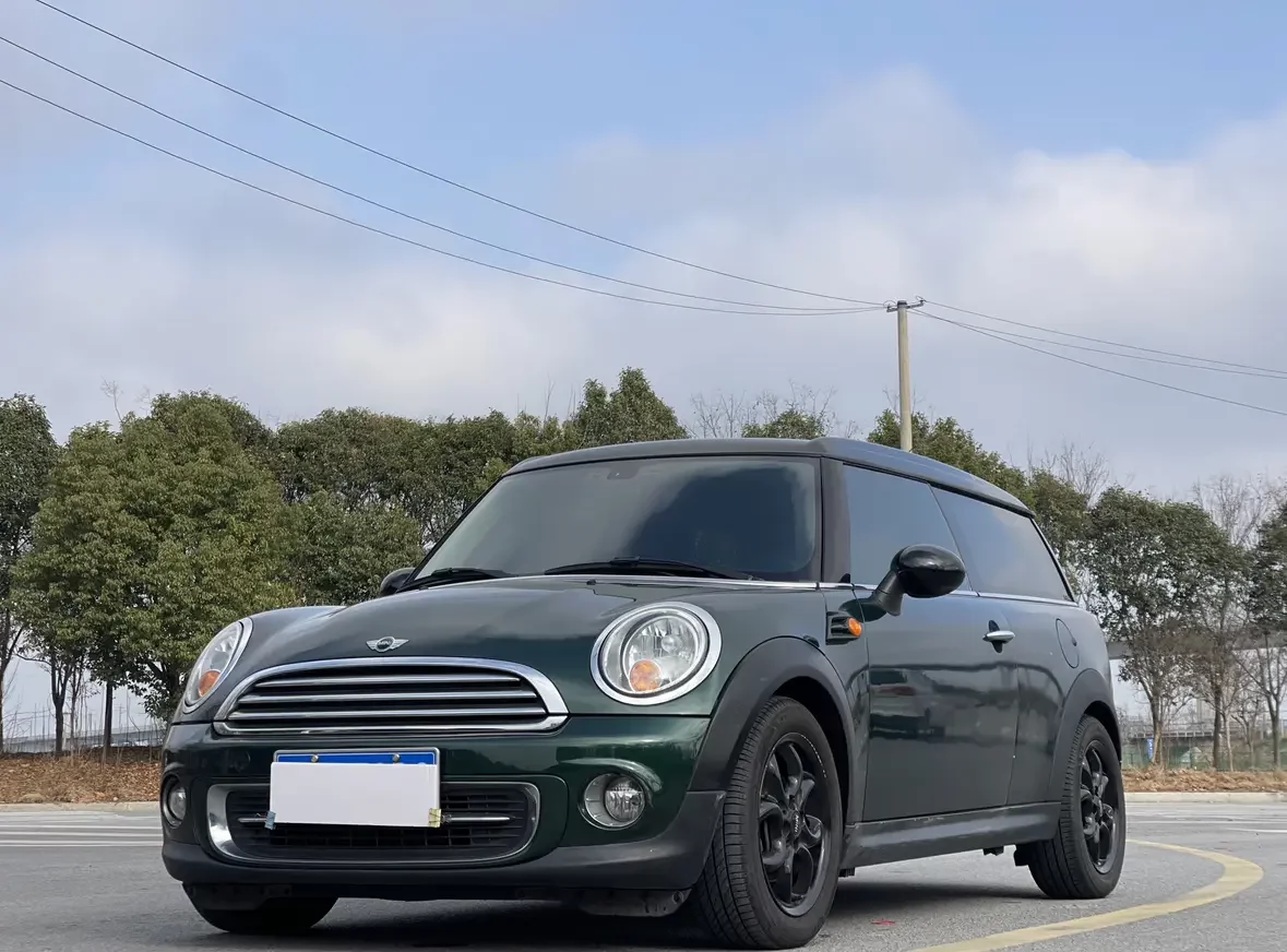 MINI CLUBMAN