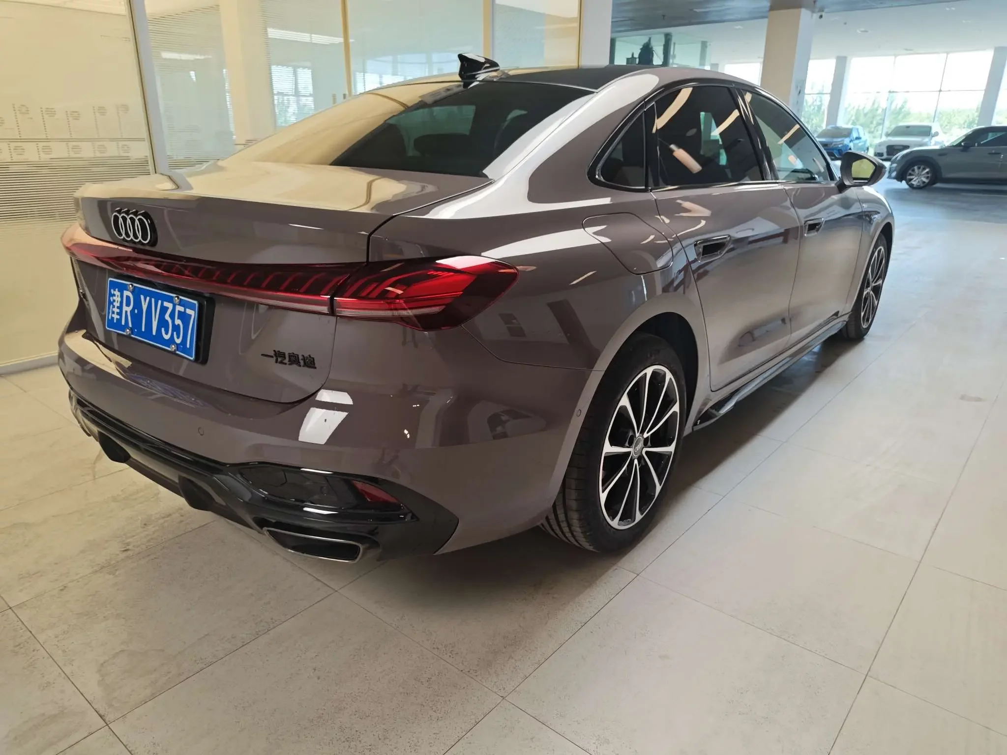 Audi A5L