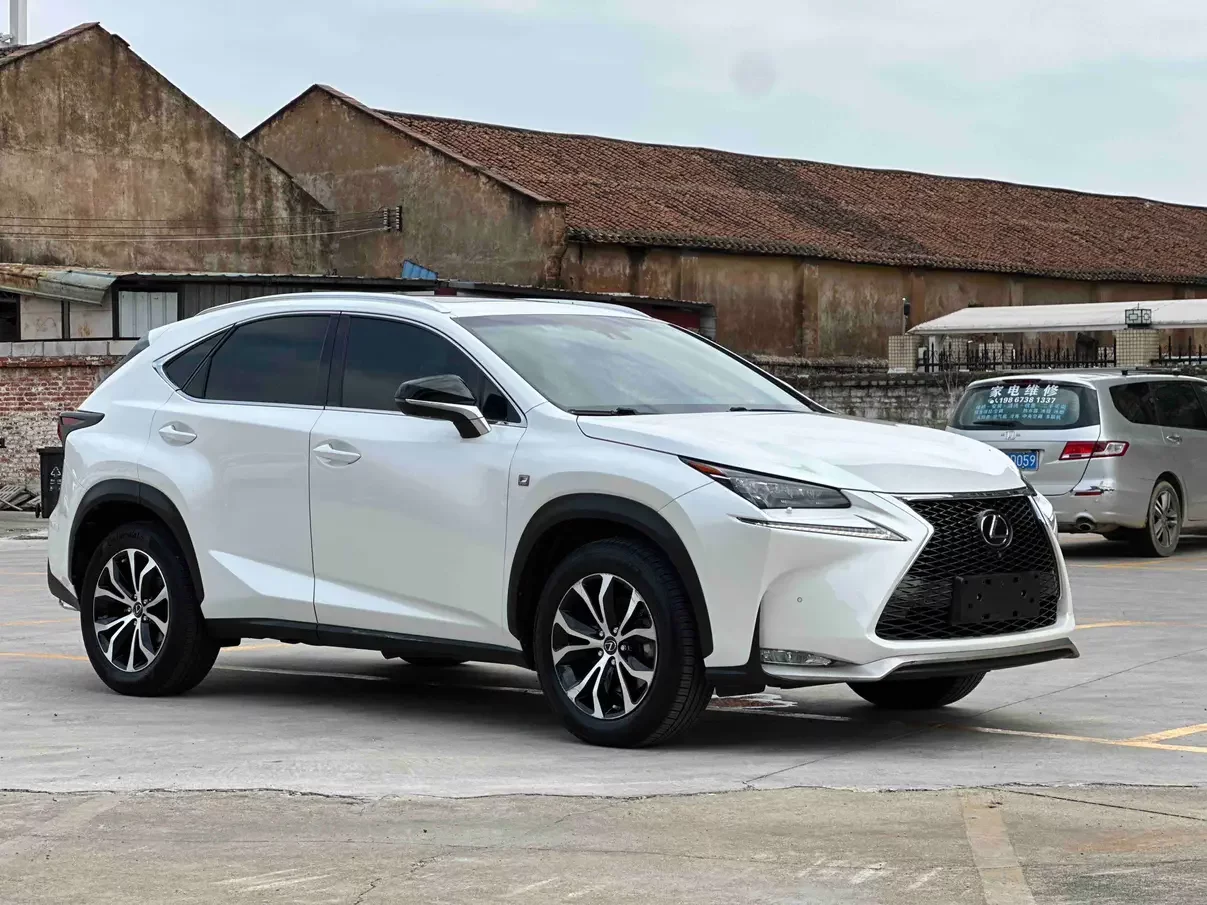 Lexus NX