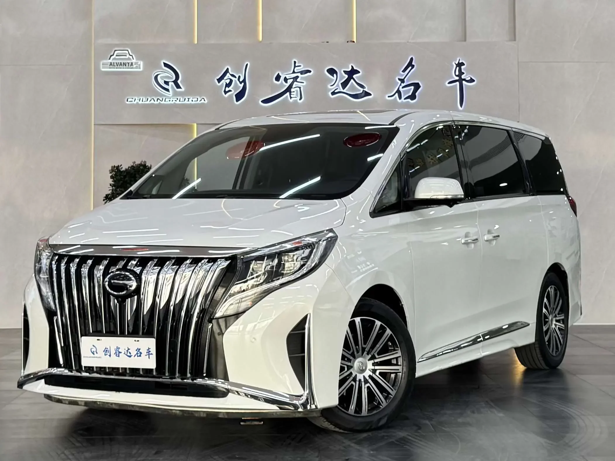 GAC Trumpchi M8
