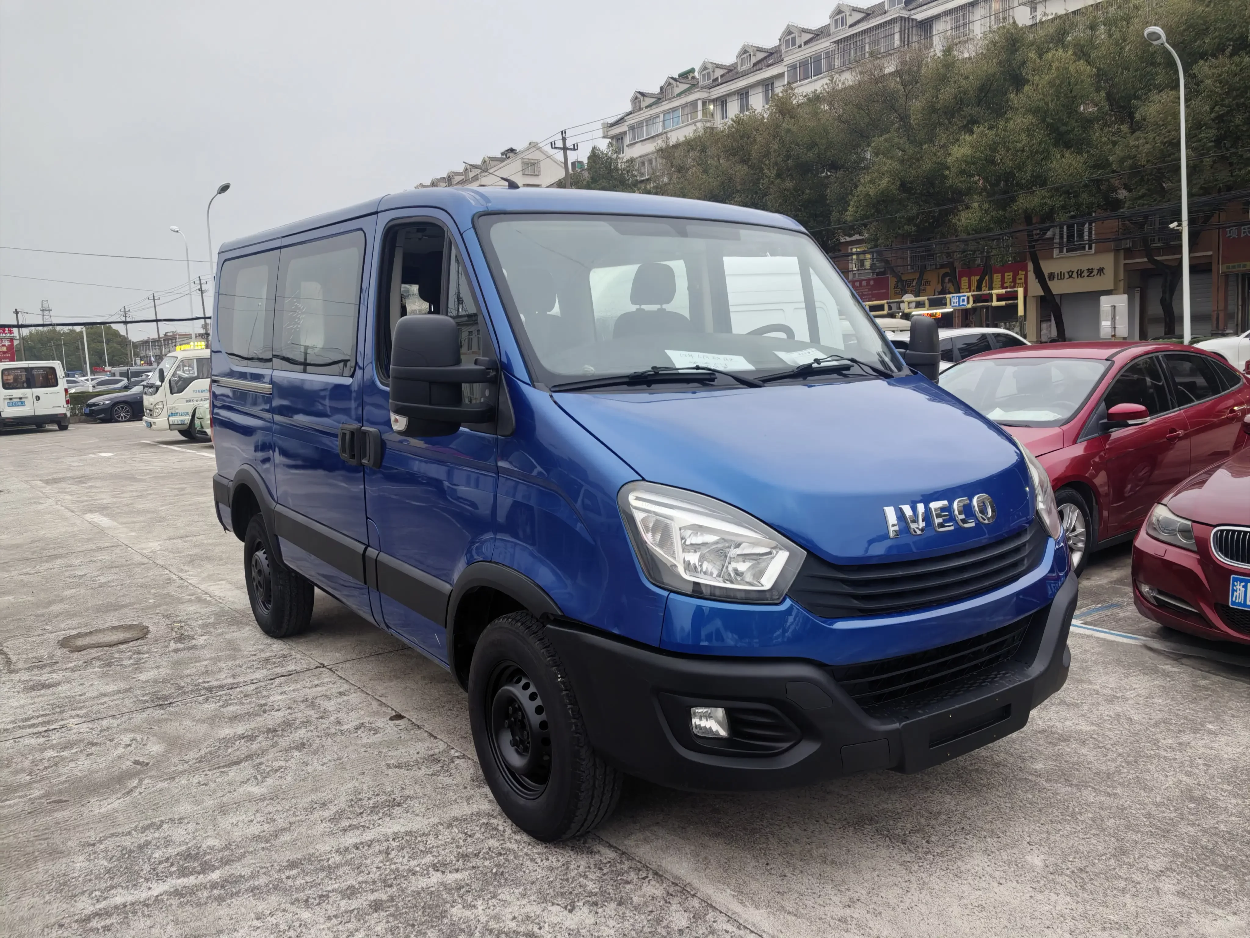 Iveco Wolfson