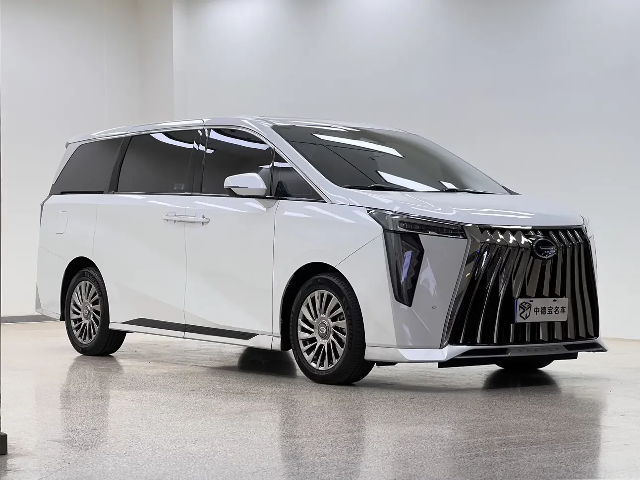 GAC Trumpchi M8