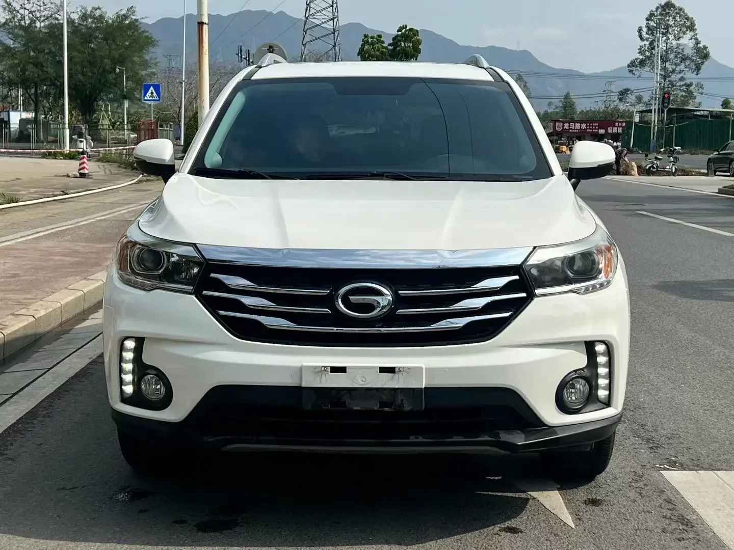 GAC Trumpchi GS4  из Китая