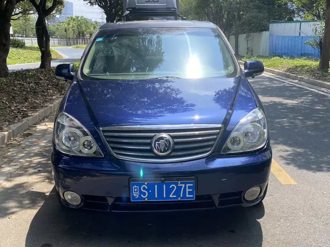 Buick GL8