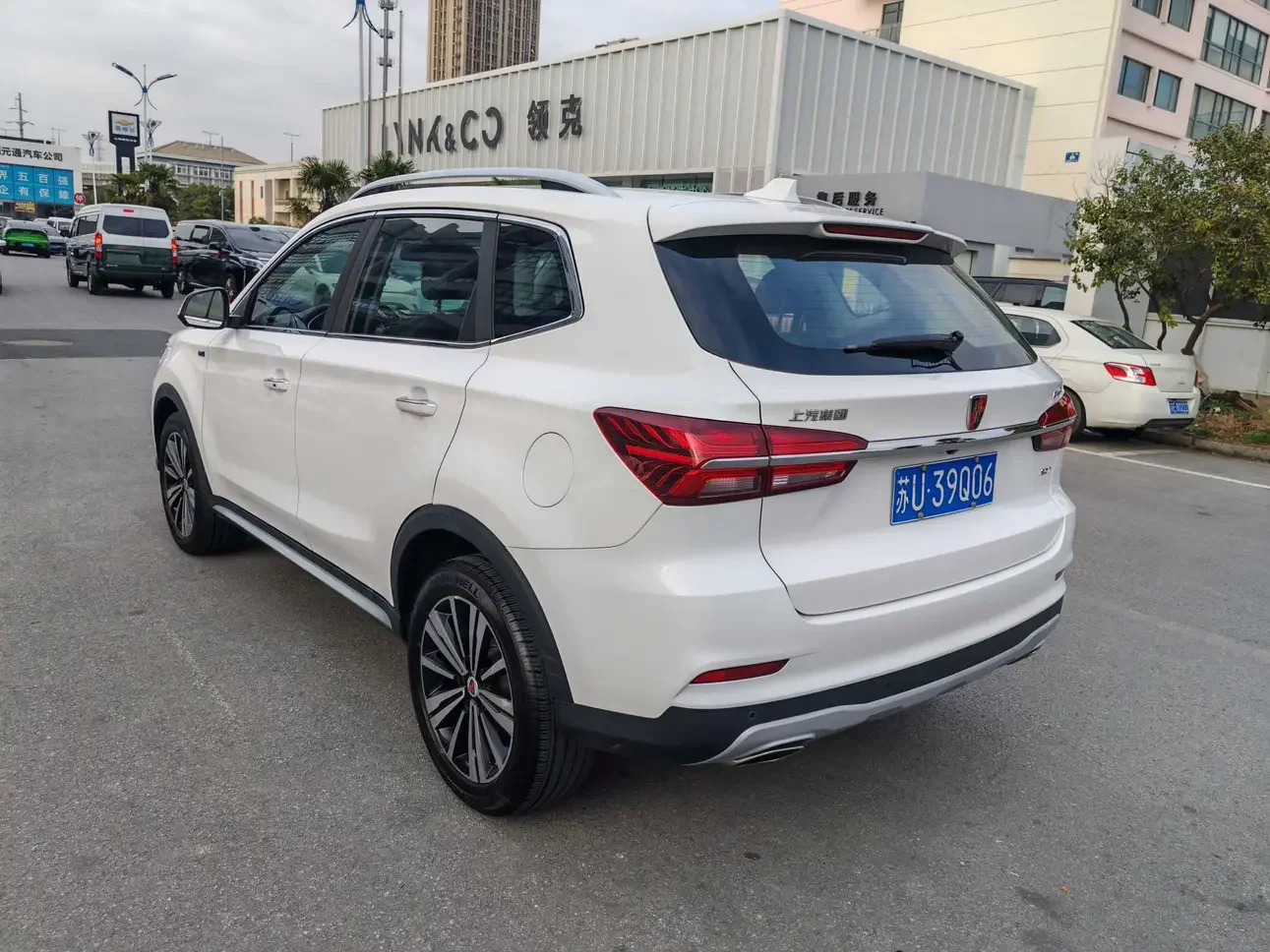 Roewe RX5