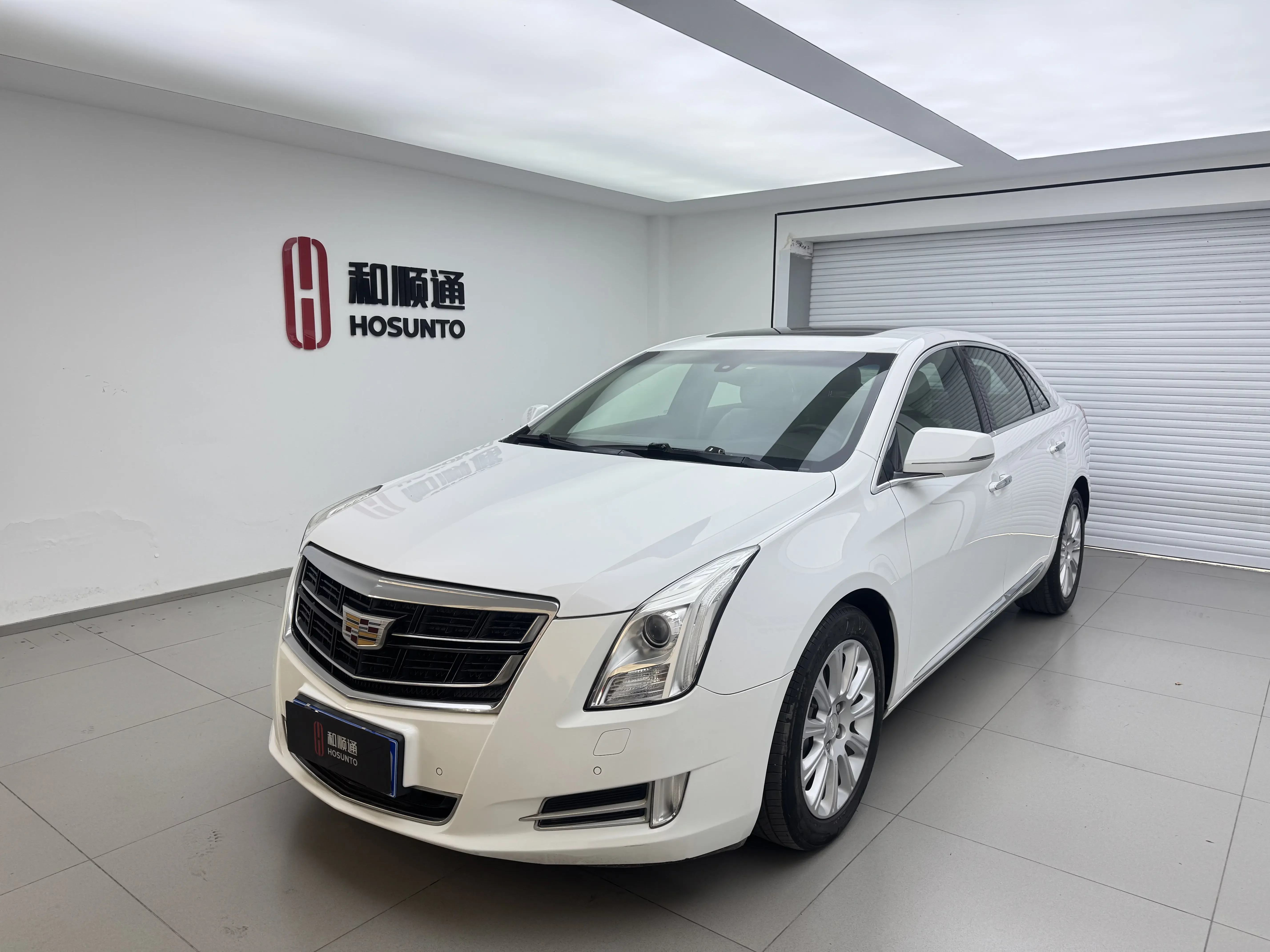 Cadillac XTS